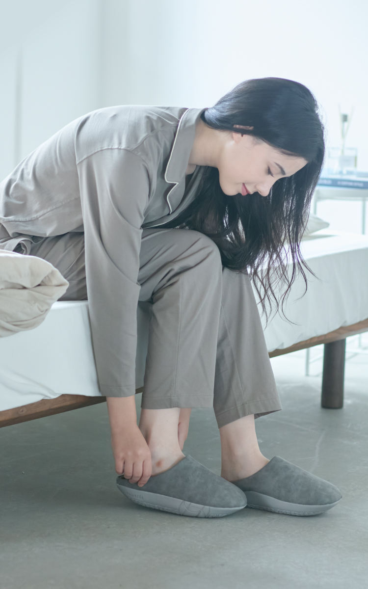 ストレッチルームシューズ