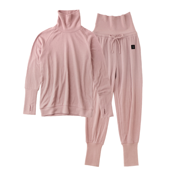 スモーキーピンク