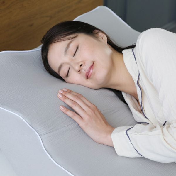 睡眠坂まくら SU-ZI(スージー) | Nelture